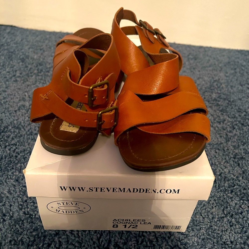 Steve Madden ACHILEES COGNAC LEATHER SANDALS